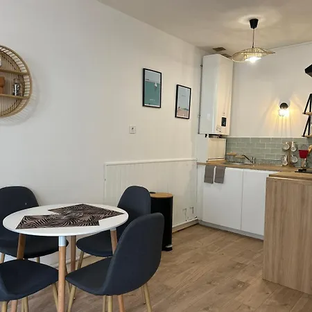 Les Carmelites : A 5 Min A Pied De La Gare Poitiers