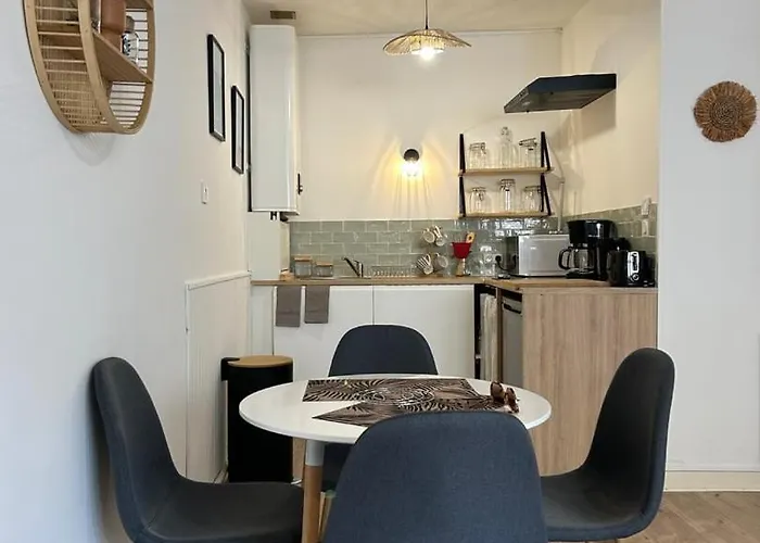 Les Carmelites : A 5 Min A Pied De La Gare Apartment Poitiers